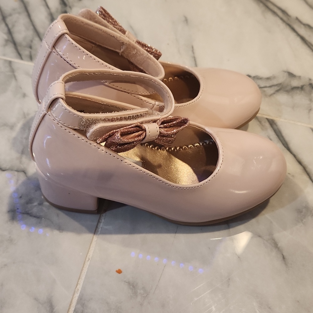 Shoes - Picture 3 of 3